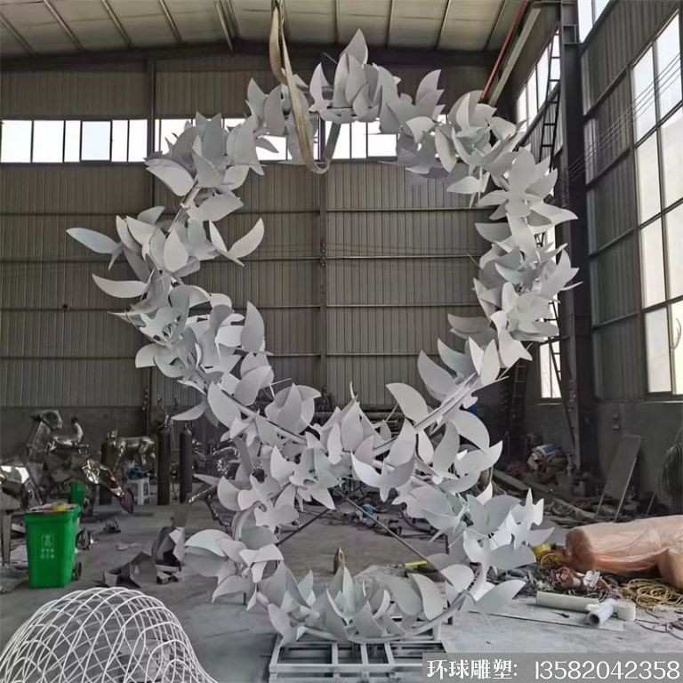 不锈钢群鸽子雕塑 抽象鸽子景观雕塑