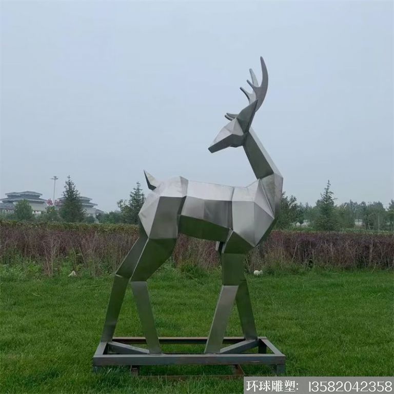 不锈钢鹿雕塑，拉丝效果3